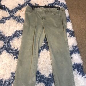 American eagle distressed skinny jeans